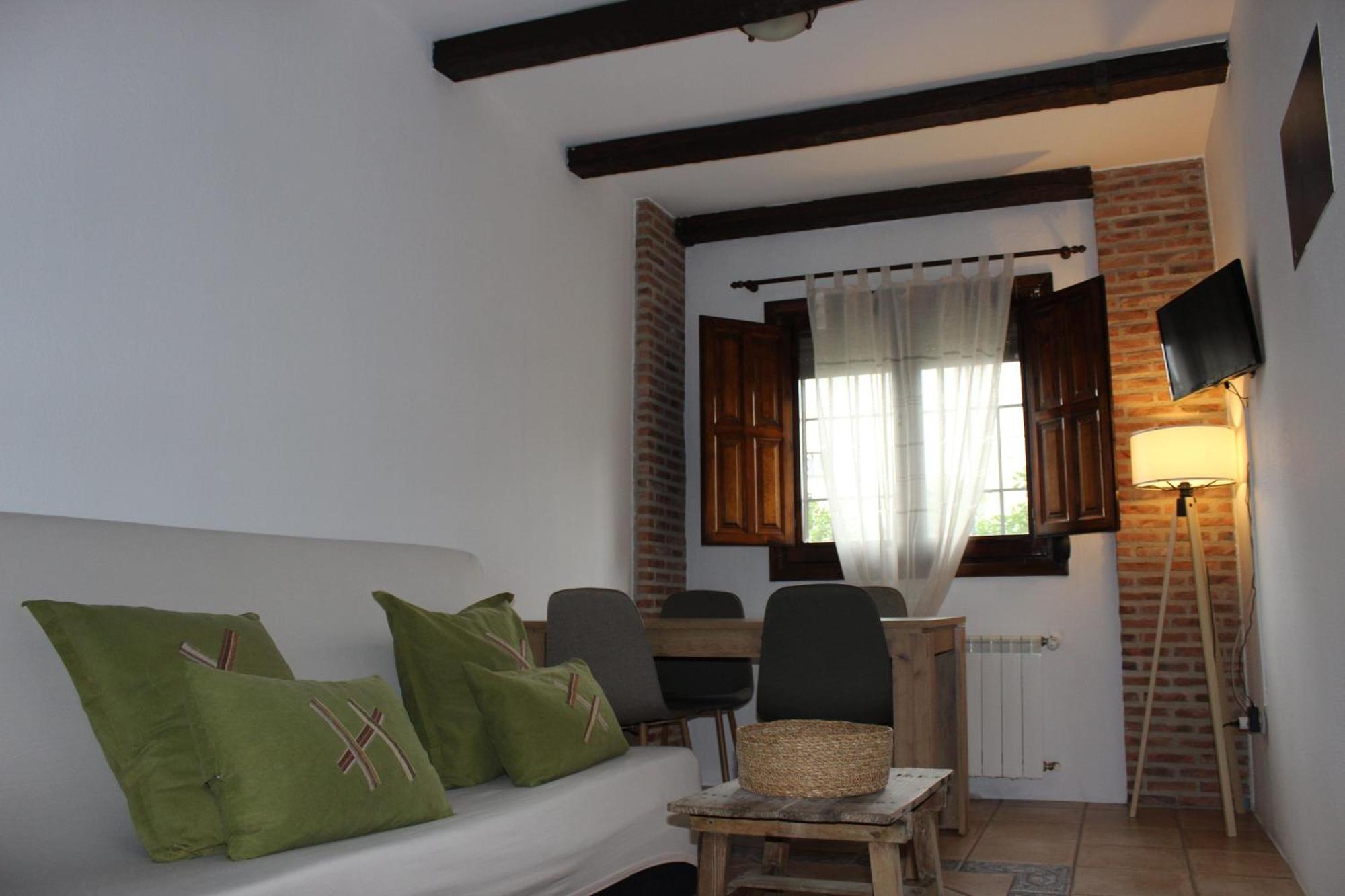 Apartamentos De Astroturismo La Canada Torrejón el Rubio Exteriör bild
