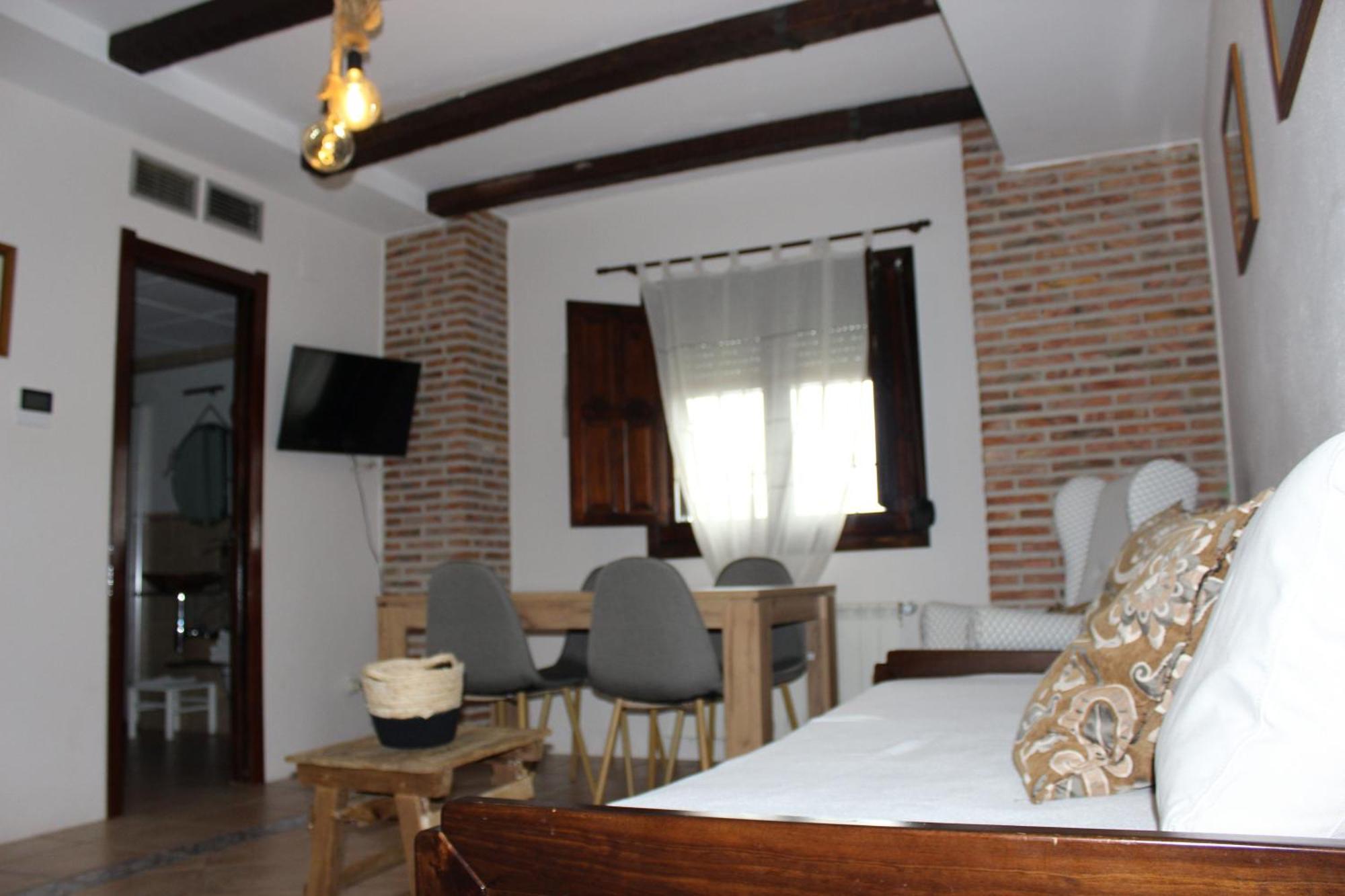 Apartamentos De Astroturismo La Canada Torrejón el Rubio Exteriör bild