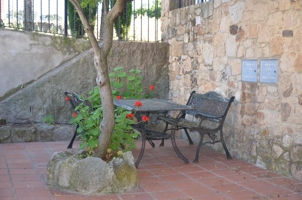 Apartamentos De Astroturismo La Canada Torrejón el Rubio Exteriör bild
